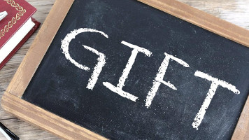 God's Gift of Love in Jesus (Romans 8:31-39)